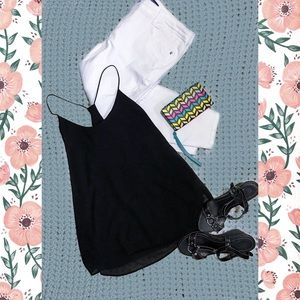 Flowy Black Top✨BUNDLE OFFER IN DESCRIPTION✨